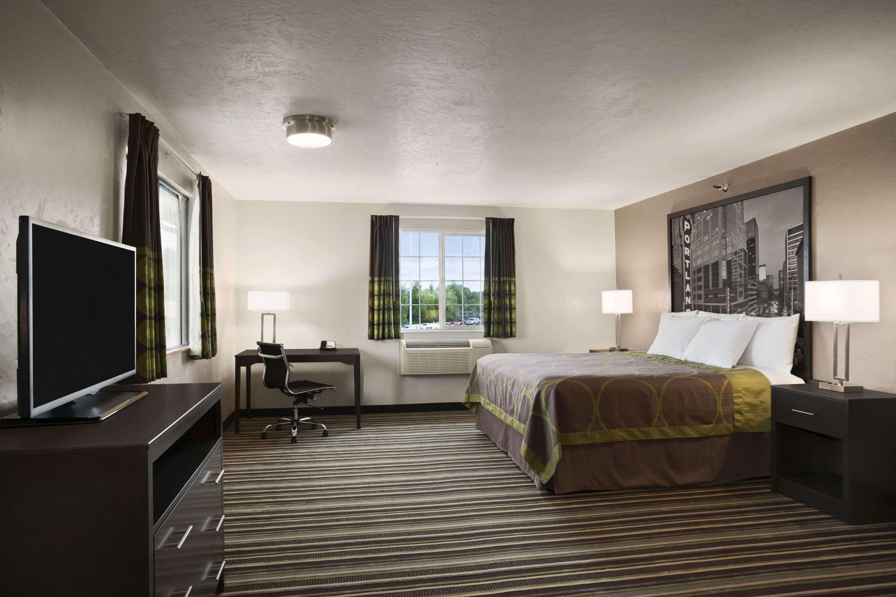 Hotel Super 8 By Wyndham Portland Airport Exterior foto